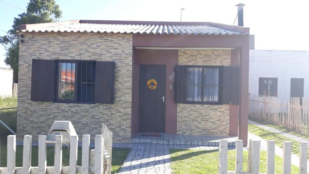 Hospedaje Chuy La Casa De Eliete En La Ciudad Santa Vitoria Do Palmar Santa Vitória do Palmar Exterior photo